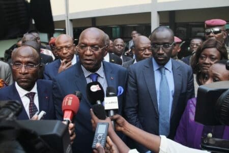 Grève des fonctionnaires: le gouvernement exhorte à la reprise et annonce la poursuite des négociations mardi