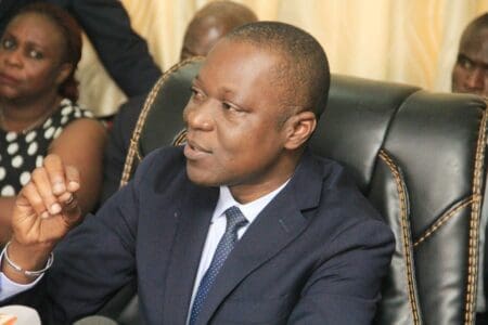 Côte d’Ivoire: le décret sur la limite d’âge des véhicules importés entre en vigueur le 1er juillet (Ministre)