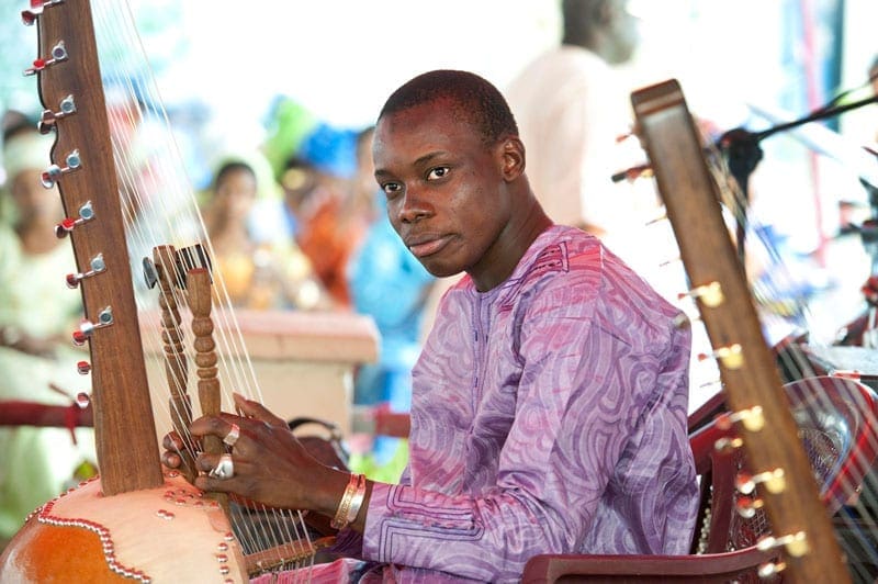 Concert de Sidiki Diabaté: communion entre le «prince de la Kora» et les mélomanes abidjanais