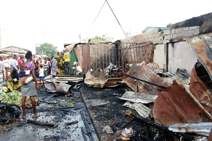 Plusieurs habitations de fortune ravagées par un incendie à Adjamé au Centre d’Abidjan