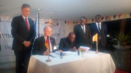 Près de 55 milliards FCFA d’une entreprise allemande pour 5000 points d’eau potable en Côte d’Ivoire